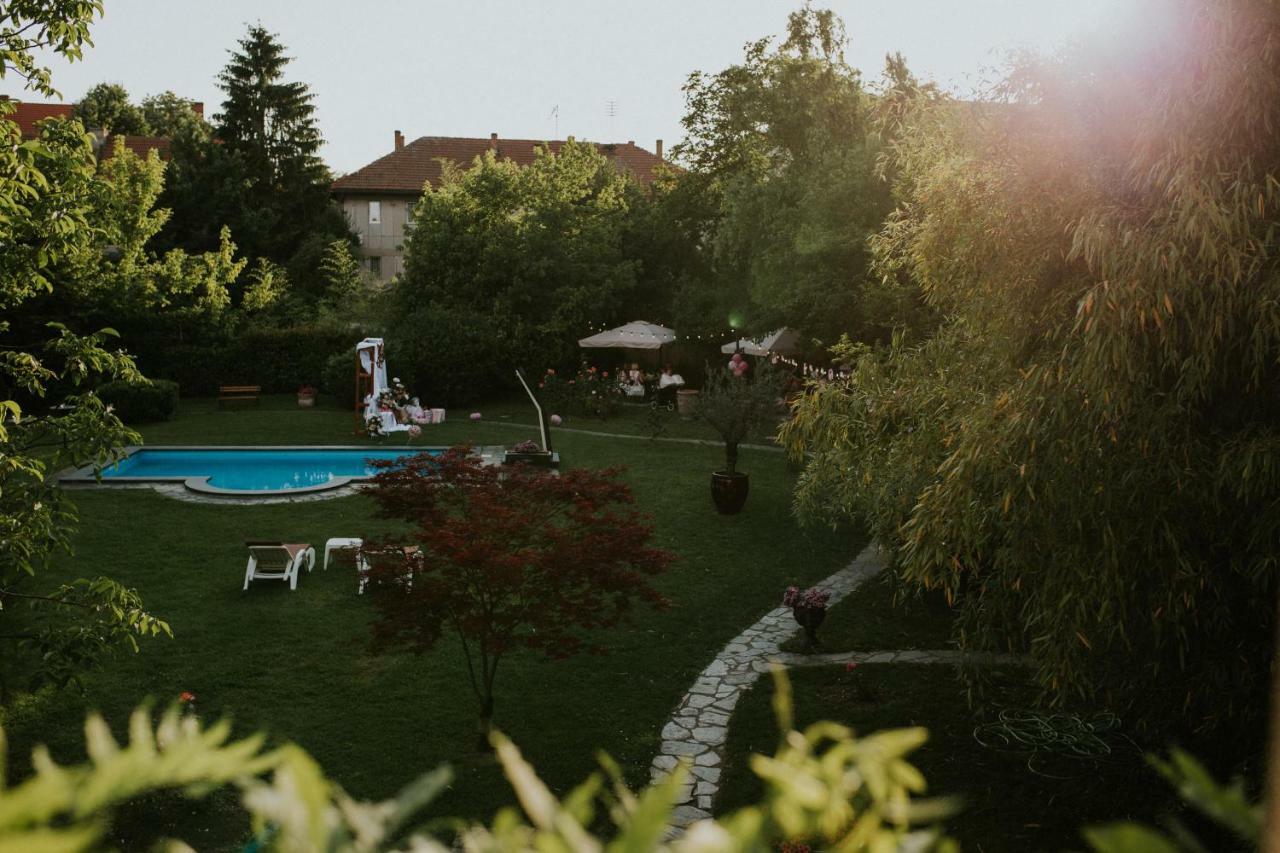 Hotel La Residenza Timişoara Exterior foto